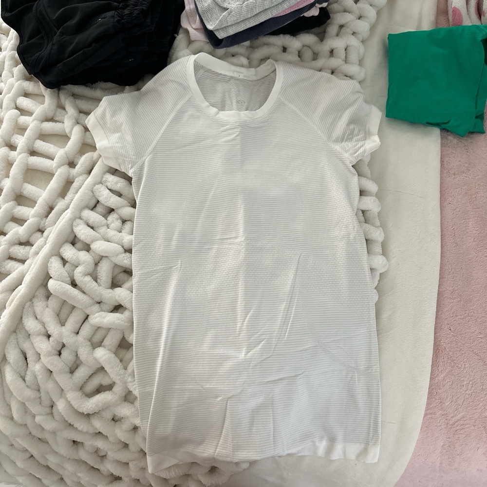 lululemon white swiftly tech